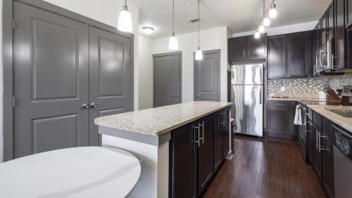 Medical Center District Apartamento | Landing Modern Apartment with Amazing Amenities (ID5987X04)