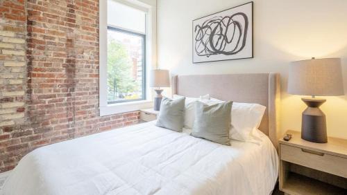 Five Points South Apartamento | Landing - Modern Apartment with Amazing Amenities (ID5790X33)