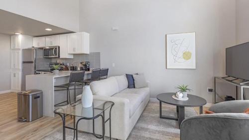Old Southwest Apartamento | Landing Modern Apartment with Amazing Amenities (ID9653X86)