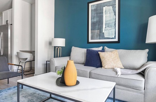 Springfield Apartamento | Landing | Incredible 1BD, Gym, Pool