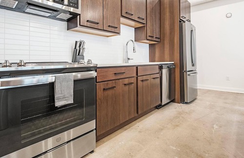 Downtown St. Louis Apartamento | Landing | Stunning 1BD, Pool, Gym
