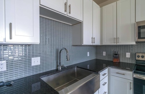 Conroe Apartamento | Landing at Enclave at Woodland Lakes - 1 Bedroo...