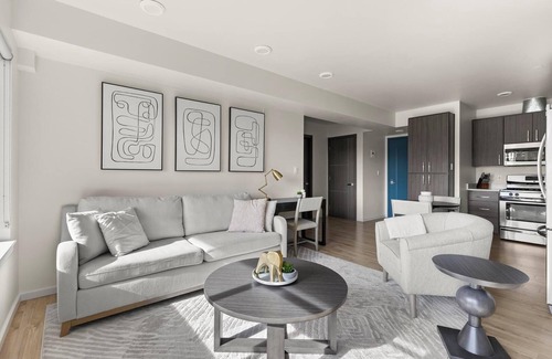 Hayden Island Apartamento | Landing | Beautiful 1BD, Pool, Courtyard