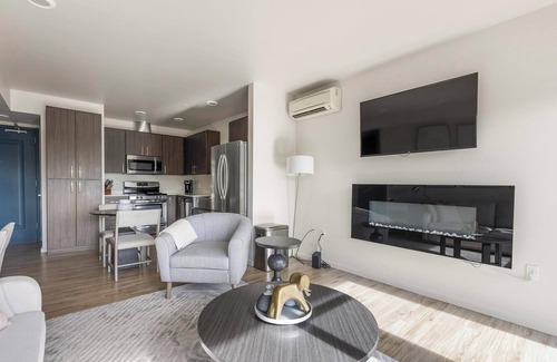 Hayden Island Apartamento | Landing | Beautiful 1BD, Pool, Courtyard