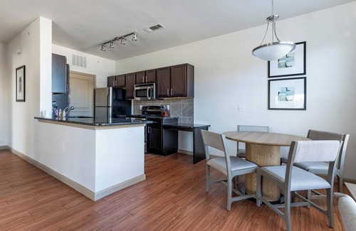 Fort Worth Apartamento | Landing | Beautiful 1BD, Gym, Pool