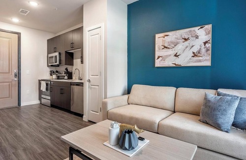 Wetmore Apartamento | Landing | Stylish Studio, Clubhouse, Gym