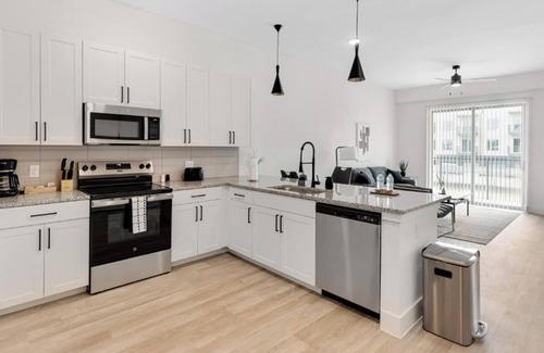 Denton Apartamento | Landing | Stylish Studio, Gym