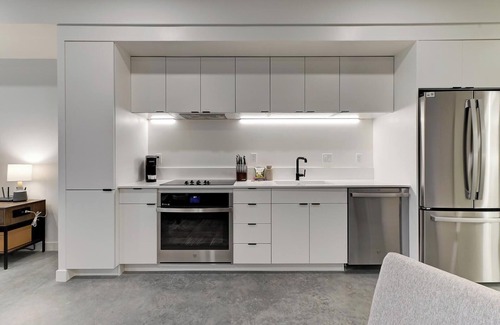 Sugar House Apartamento | Landing | Stylish Studio, Game Room