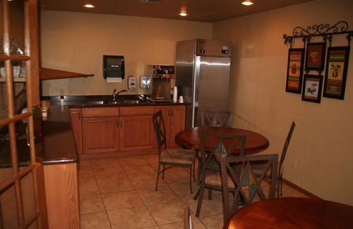 Egg Harbor Condominio | Landmark 2-King camas, 2 baños fuera de temporada 3 noches por el precio de 2