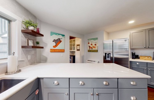 Franconia Casa | Landmark home with incredible mountain views, saltwater pool & hot tub
