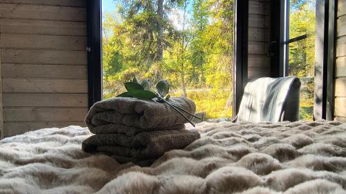 Muonio Casa | Landscape Cottages - Fell Village XXL, Nature View with Fireplace, Sauna, Kitchen