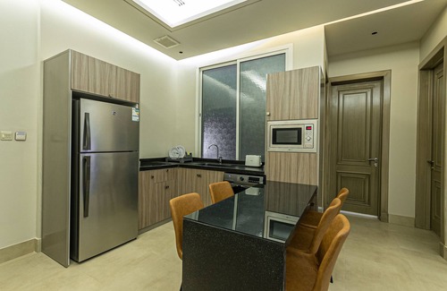 Riyadh Hotel | Landwalk Al Taawun Hotel Riyadh