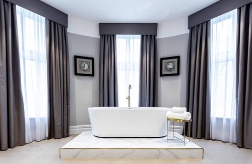 Talbot Green Cama Y Desayuno | Lanelay Hall Hotel & Spa