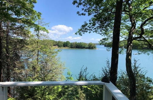 Boothbay Cabaña | Lange Cottage - Waterfront Cottage!
