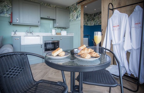 Llangennith Cabina | Langland Bay Lookout - Cabin - Landimore
