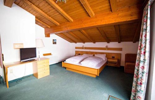 Sankt Anton am Arlberg Hotel | Langley Hotel Rendlhof