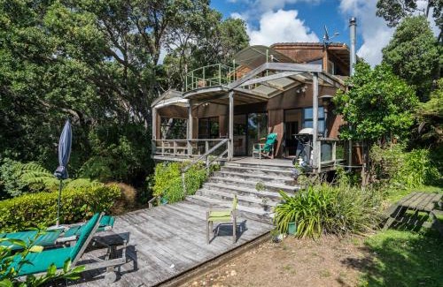 Langs Beach Casa | Langs Hideaway - Langs Beach Holiday Home