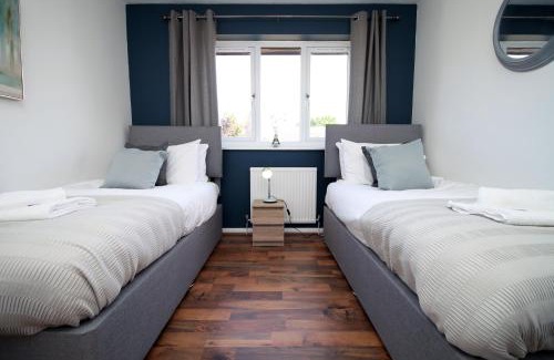 Langstone Casa | Langstone Close by Tŷ SA