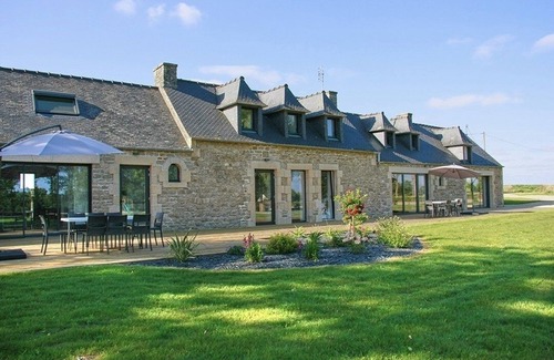 Rostrenen Casa | La casa de Lanhellen Vihan
