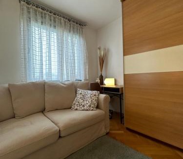 Novi Zagreb Apartamento | Lanište - Prelijep stan, balkon, wifi + besplatan parking