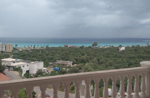 Qeparo Apartamento | Lani apartament sea views