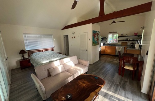 Kehena Cabaña | Lani One’ā: A Handcrafted Island Sanctuary with Seaside Community & Aloha Spirit