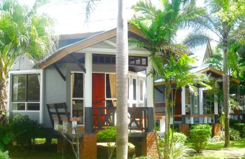 Ko Lanta Hotel | Lanta Palm Beach Resort , Beach Bungalow - Koh Lanta