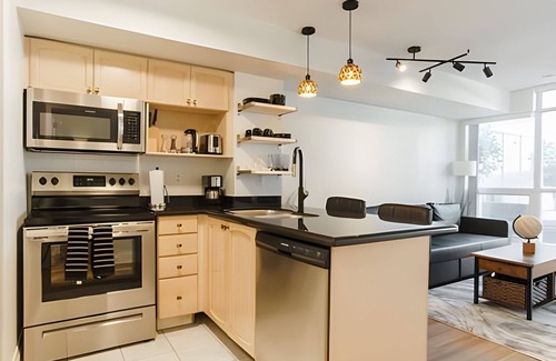 Downtown Toronto Hotel | Lanterra Downtown