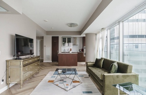 Downtown Toronto Hotel | Lanterra Downtown