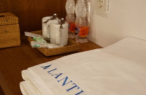 Kuta Cama Y Desayuno | Lantis ViBES Inn