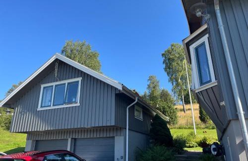 Kungalv O Apartamento | Lantlig fristående lägenhet