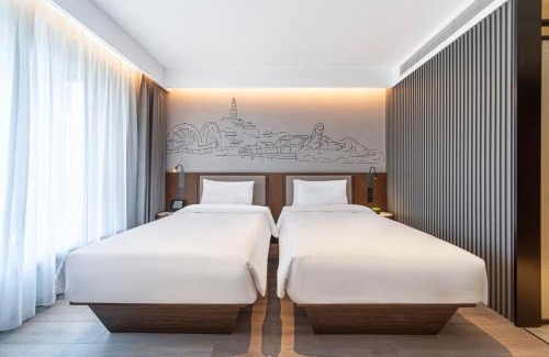 Chengguan Hotel | Lanzhou Xiguan Cross Zhongshan Bridge Yifei Hotel