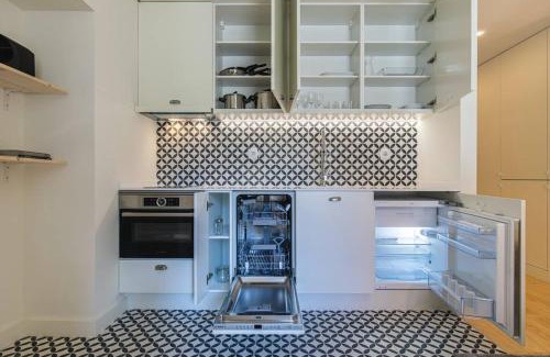 Santos Apartamento | Lapa Garden Studio with Swimming Pool