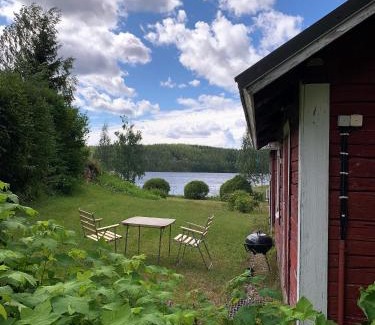 Puumala Chalet De Esquí | Lappalaisen lomamökit Pihamökki
