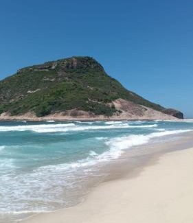 Recreio dos Bandeirantes Casa | Lar da Flávia