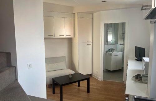 Cernay Apartamento | Lara Home, centre reims