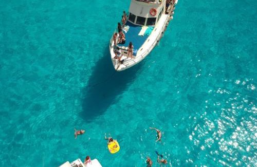 Lampedusa Alquiler De Eote | Lara S escursioni in barca in esclusiva con pranzo