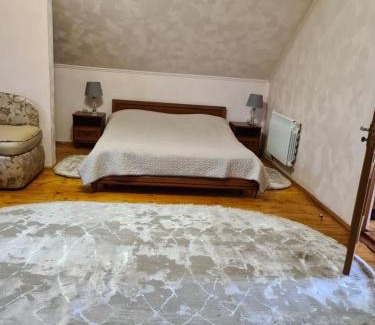 Solochyn Casa | Lara