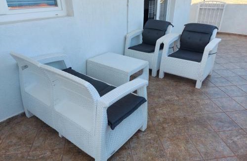 Metajna Apartamento | LARA & VITO