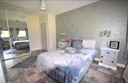 Limavady Casa | Larch Chalet