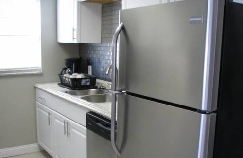 Mount Saint Joseph Apartamento | Large 1 Bedroom Apt - Full Kitchen - Sleeps 4