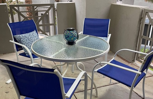 Tempe Condominio | Large 1-Bedroom Condo in Gated Comm/ Pools