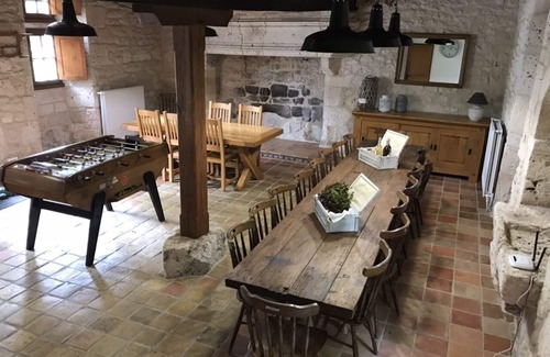 Lalandusse Casa | Large 18-bed gîte all comforts near Dordogne, peaceful setting