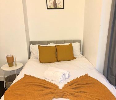 Peterborough Apartamento | Large 2 bed apt in Peterborough city centre