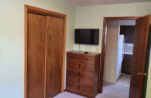 Gibson Point Casa | Large 2 bedroom, 2 bath cabin on the water sleeps 6.