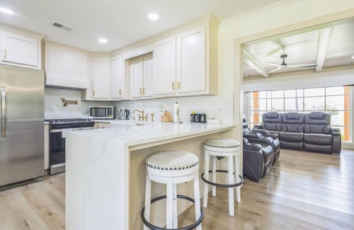 Cane Savannah Casa | 571) Large 2 bedroom on 4 Acres!