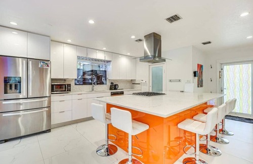 Nautilus Isle Casa | Large 2 bedroom with gorgeous pool and Sauna
