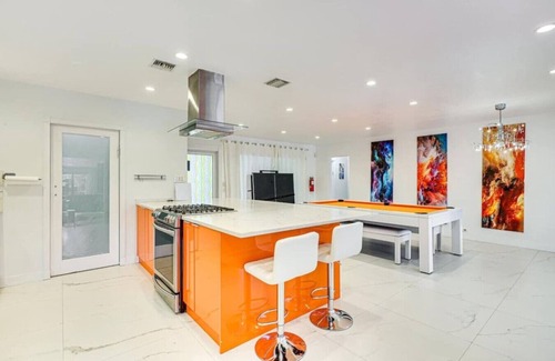 Nautilus Isle Casa | Large 2 bedroom with gorgeous pool and Sauna