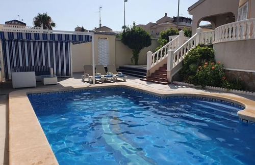 Residencial Benimar Villa | Large 3 Bed Villa Private Pool, Garden, Spacious