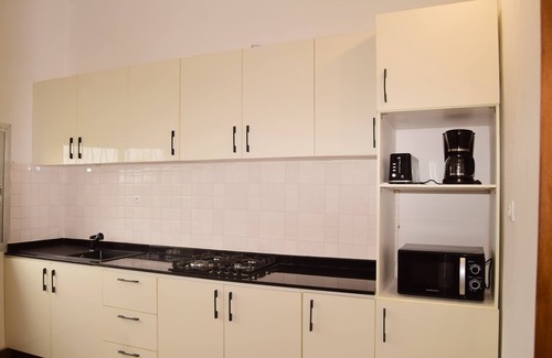 Kribi Apartamento | Large 3-room apartment in Créolia residence with terrace, garden and swimming pool
